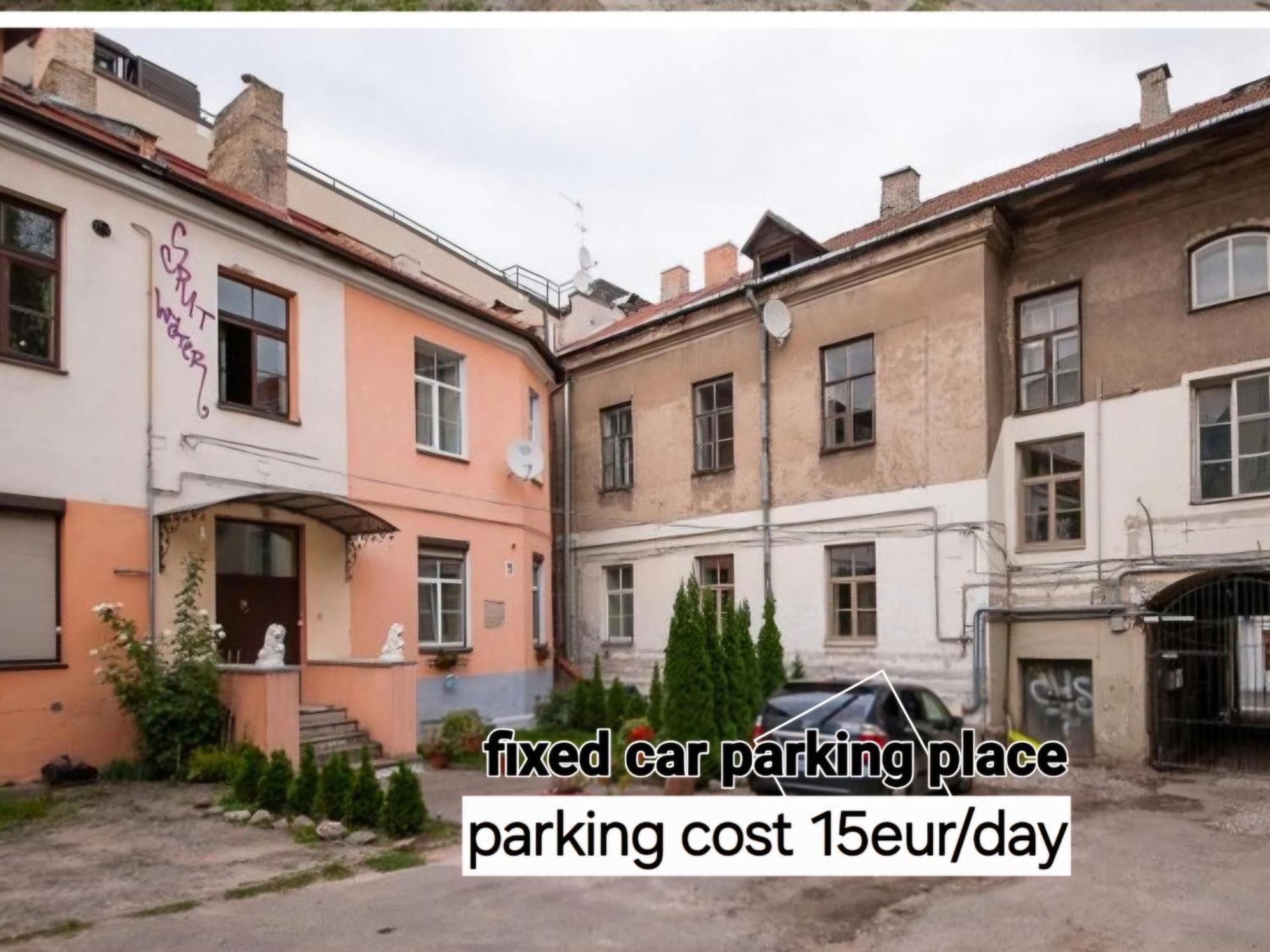 Happy Inn Toto Old Town, Self Check, Parking In The Yard, Vilnius Ngoại thất bức ảnh